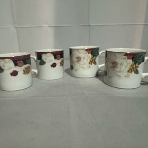 Tienshan Fine China Set of 4 Magnolia Tea Cups/Mugs Maroon and Cream gold trim